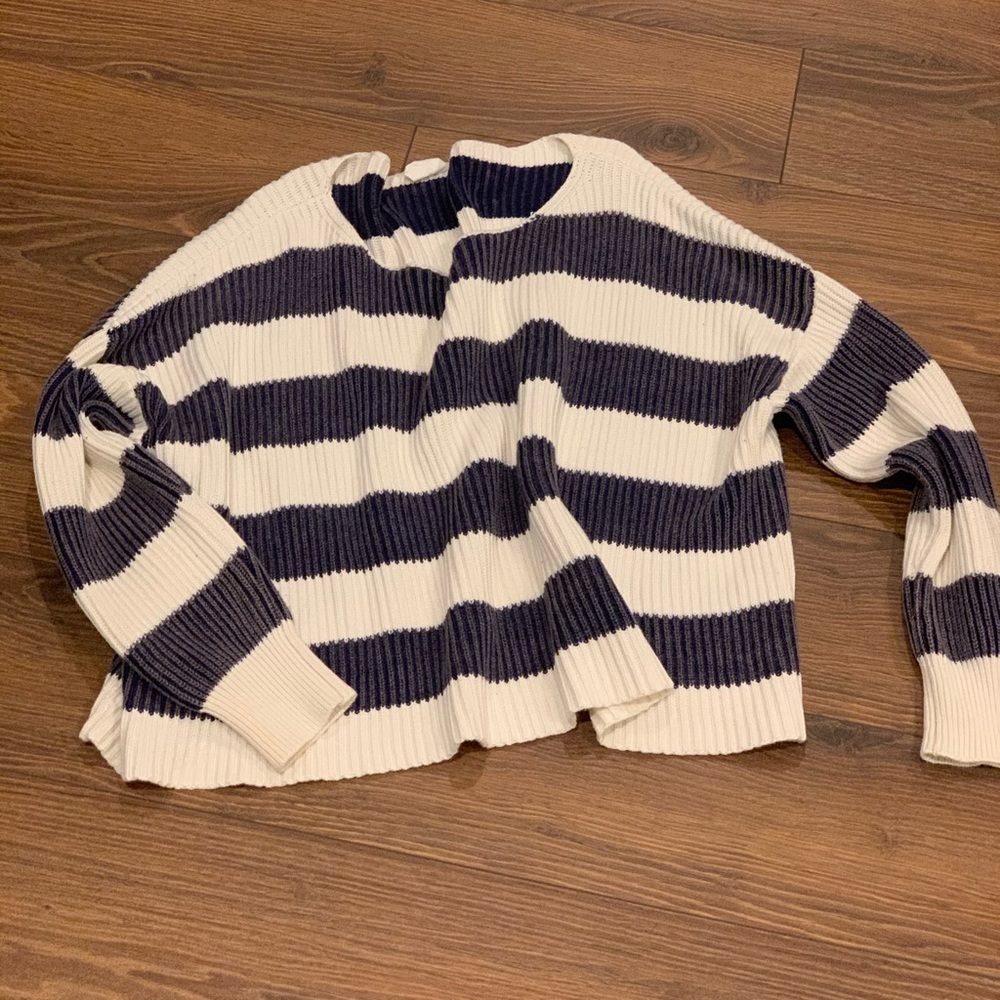 Striped crop sweater